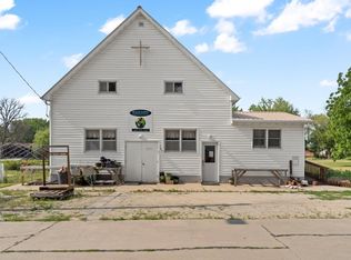 109 Prospect St, Aurora, IA 50607