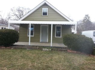 1563 E Madge Ave, Hazel Park, MI