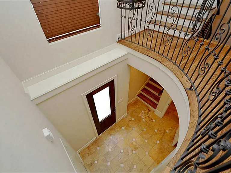 6310 Hamman St #C — Photo 22