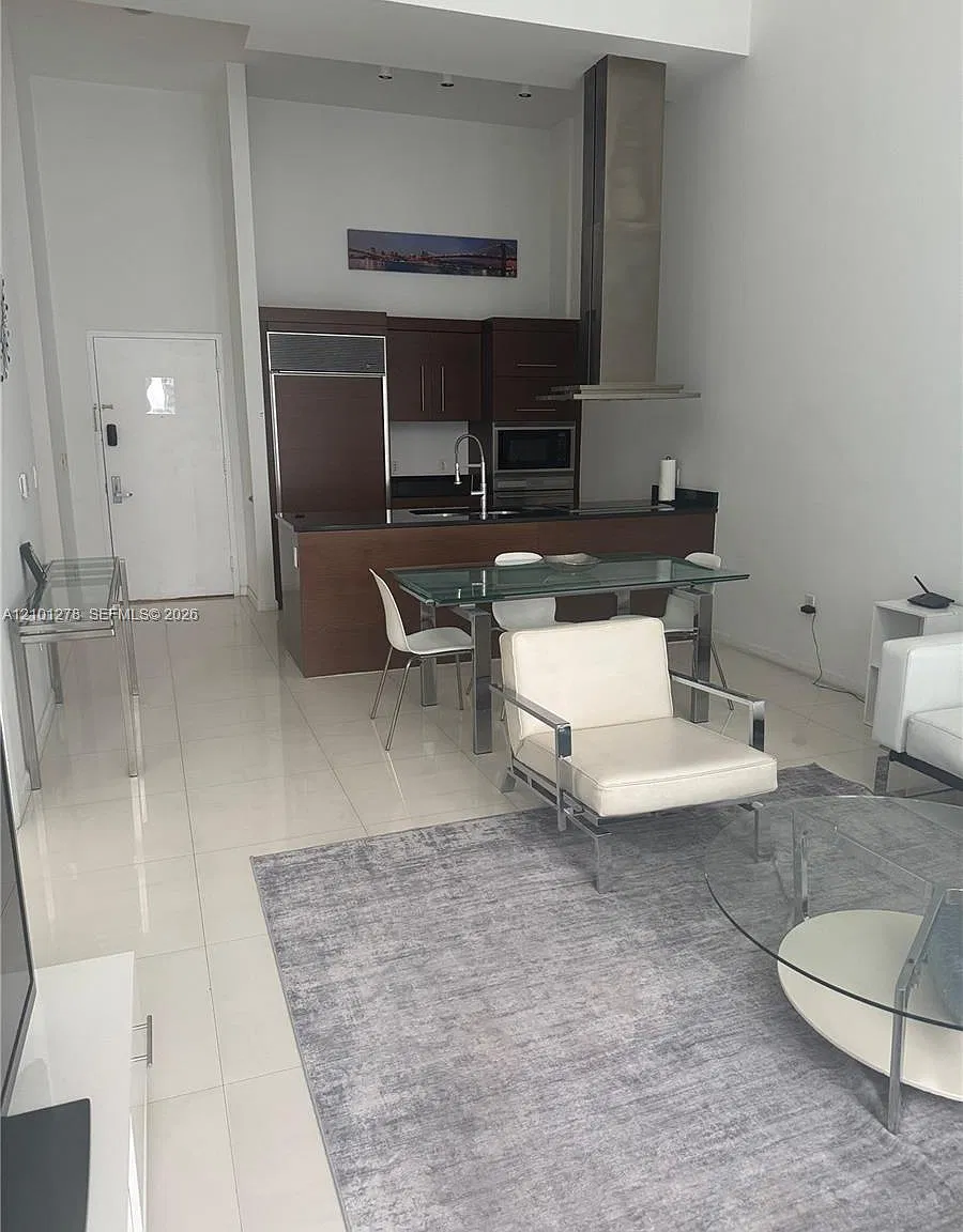 Icon Brickell Condo No 3 — Photo 3