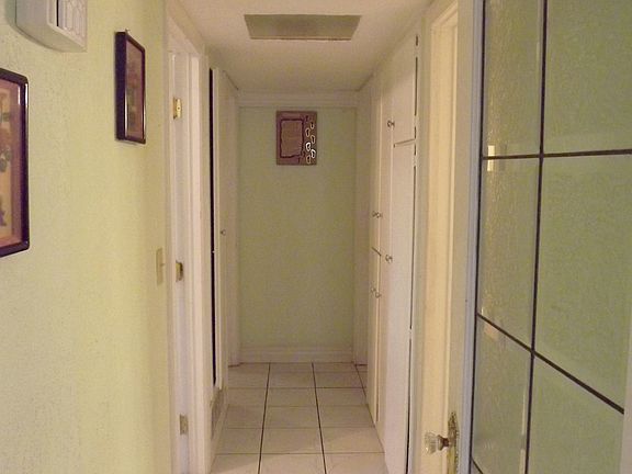 5th image of 16532 Loukelton St