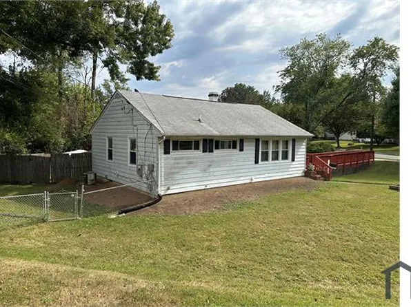 1101 Broadwood Dr, Rockville, MD 20851