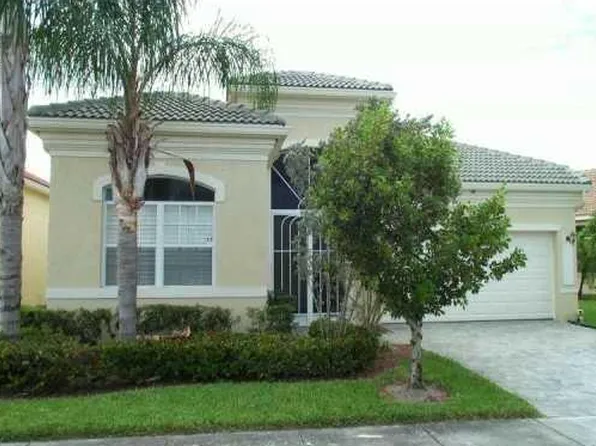 7032 Demedici Circle, Delray Beach, FL 33446