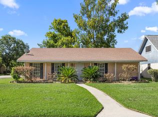 1801 Bimini Way, Seabrook, TX 77586