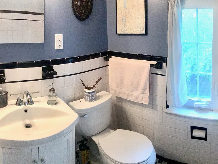 5710 Forest Rd — Photo 6
