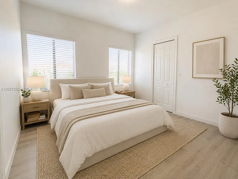 7833 SW 194th Ter — Photo 16