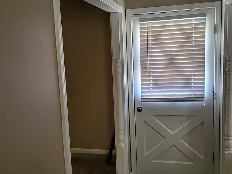 4136 Raintree Cv — Photo 2