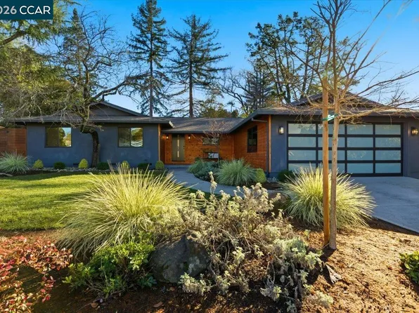 6 Sparrow Ct, Moraga, CA 94556