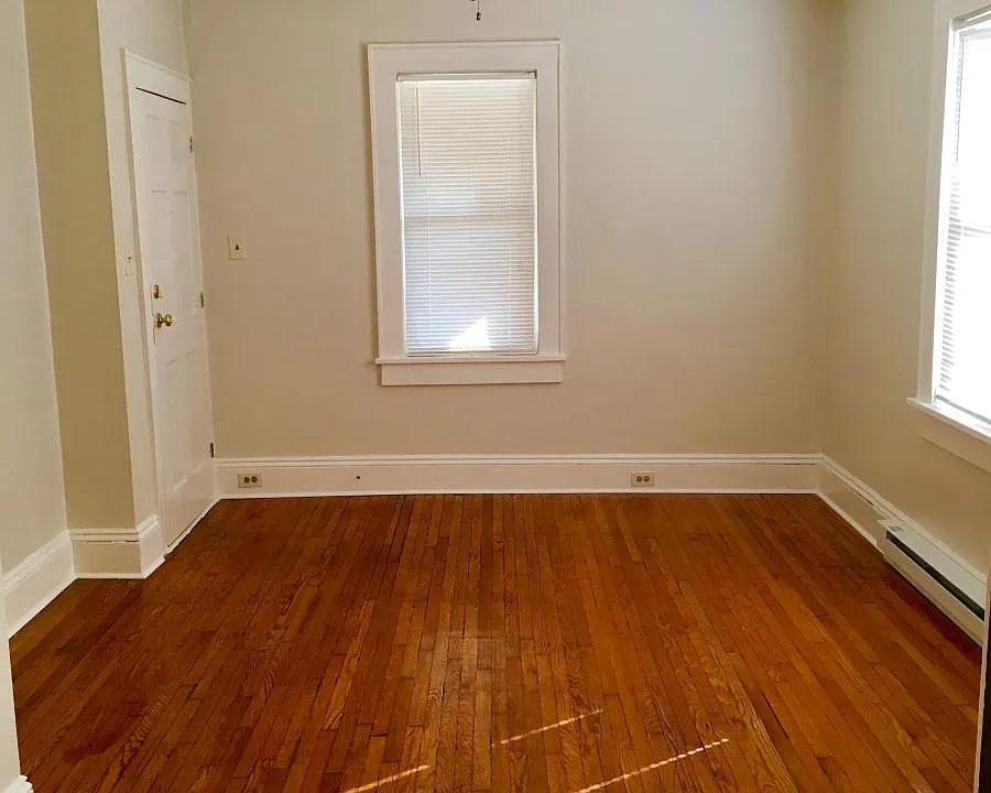 Large Bedroom