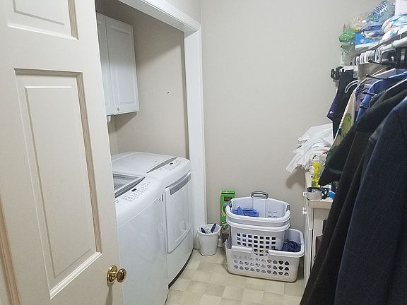 Laundry Room Main Level