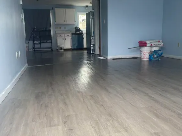 (undisclosed Address), Attleboro, MA 02703