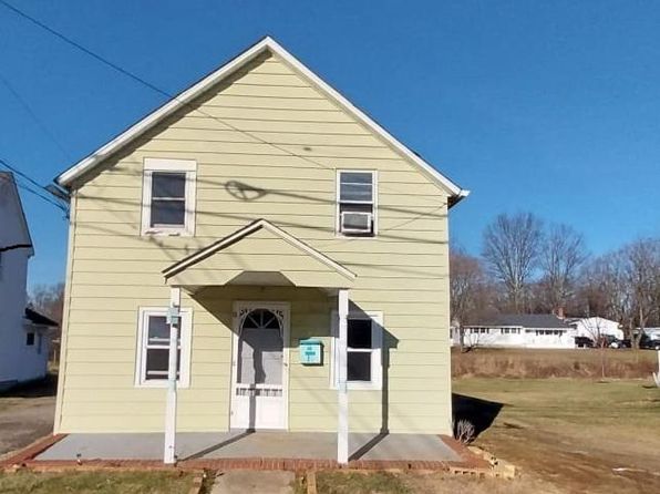 18 Magnolia Ave