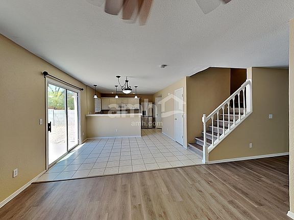 4th image of 360 E Atlas Cedar Pl