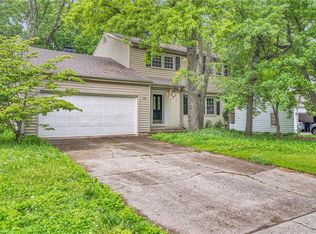 58 Woodhill Ct, Decatur, IL 62521