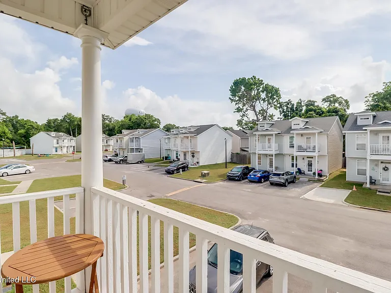 1131 Century Oaks Dr #A — Photo 19
