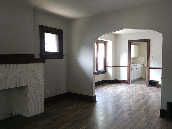 4th image of 614 Sanford Ave