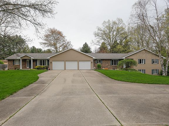 56055 Woodridge Dr-102