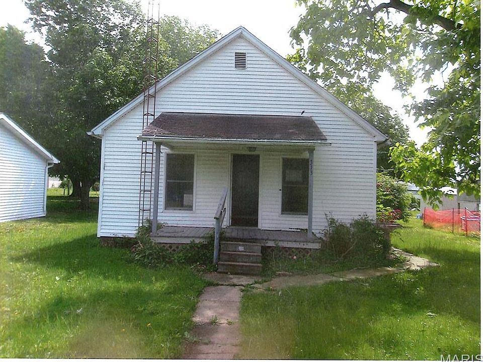 1st image of 313 N 1st St
