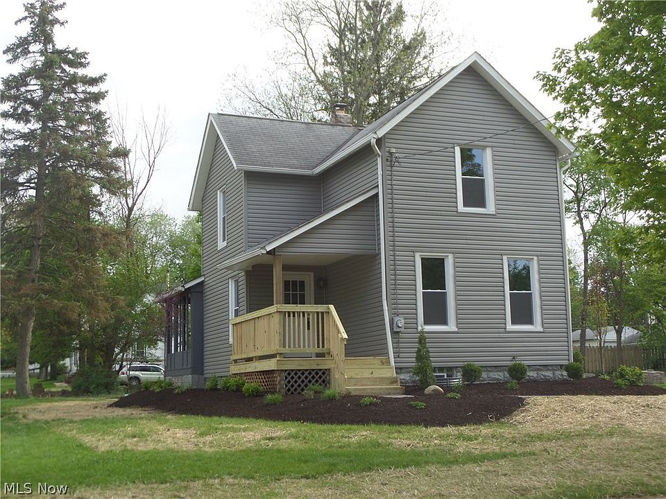 1st image of 223 N Vine St #225