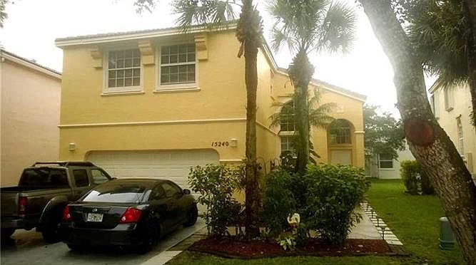 1st image of 15240 NW 7th St
