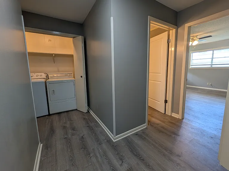 3001 Jefferson Ave — Photo 8