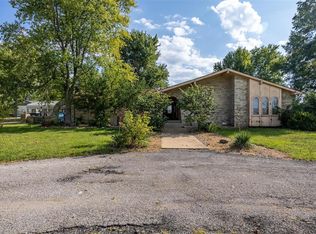 700 W Fremont Rd, Lebanon, MO 65536