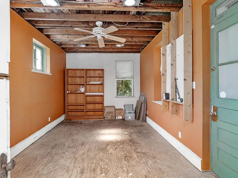 4388 McPherson Ave — Photo 20