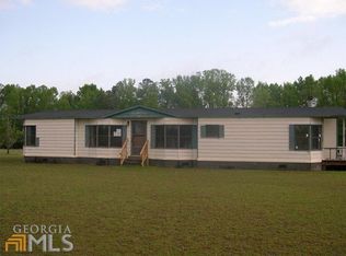 289 Live Oak Ln, Brooklet, GA 30415