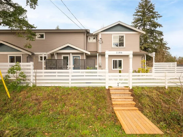 1186 Saint Patrick Cres, Nanaimo, BC V9S 2C3
