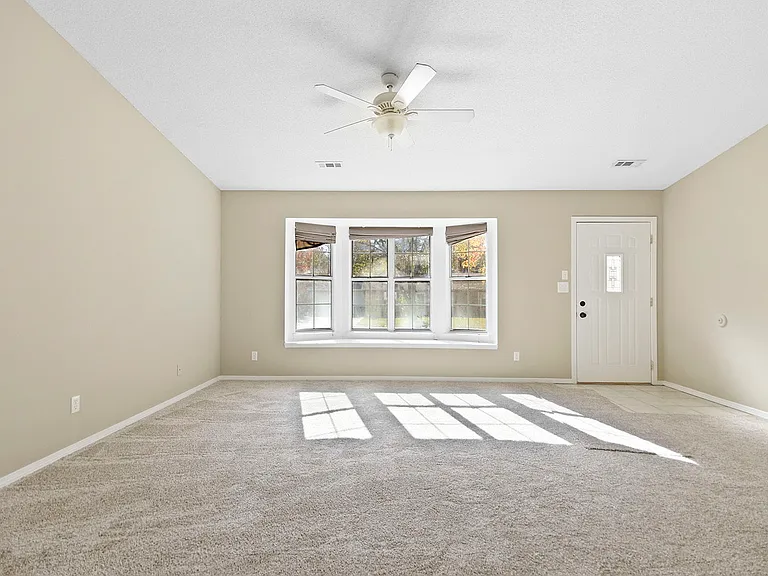 7381 E Suncrest Ct — Photo 10