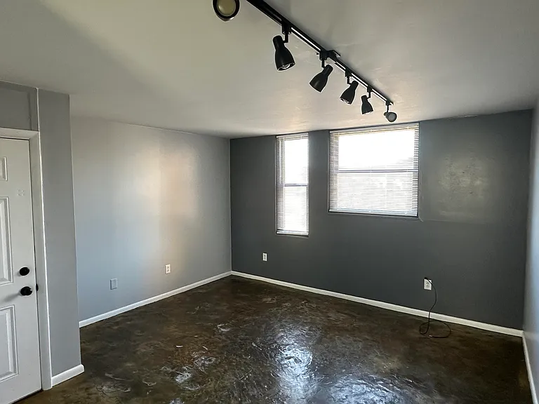703 Wilkinson Blvd #2 — Photo 19