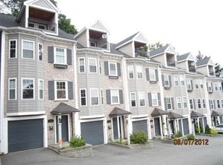 38 Johnson St, Worcester, MA 01604