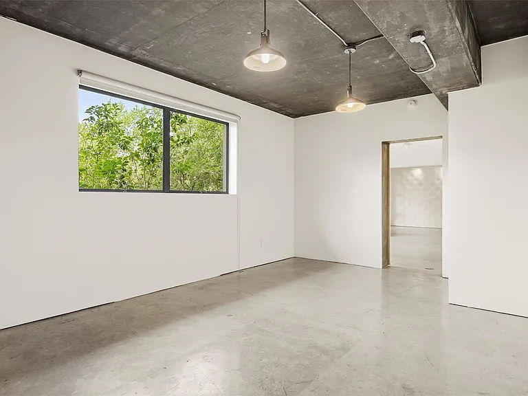 6 Sugar Shack Dr — Photo 35