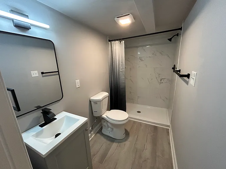 2644 Harlem Ave — Photo 11