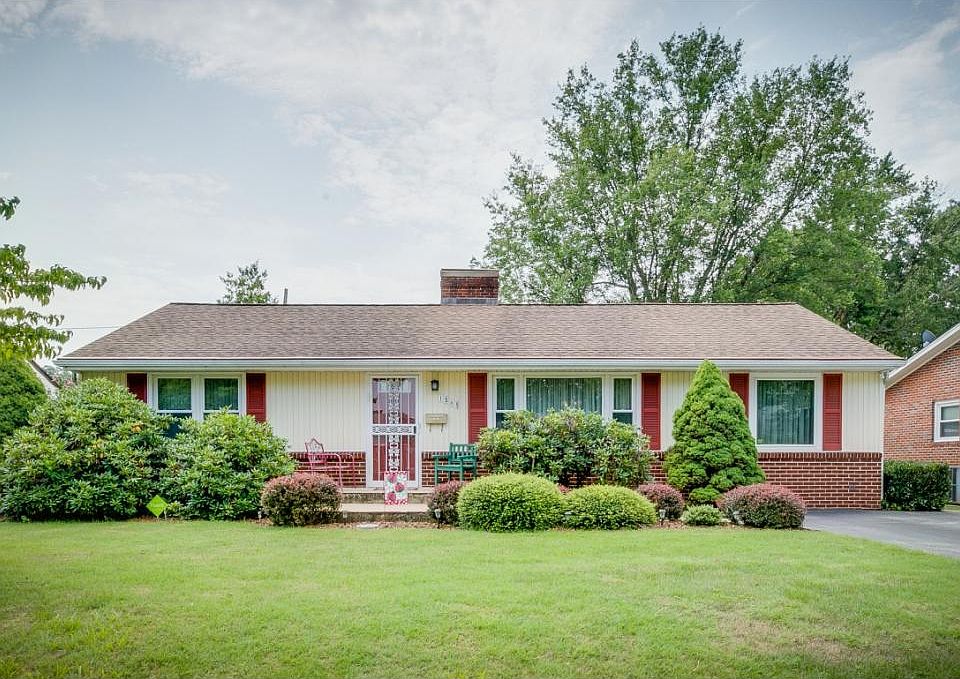 1st image of 1565 Warpath Dr