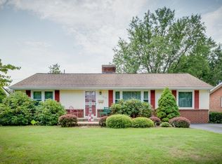 1565 Warpath Dr, Kingsport, TN 37664