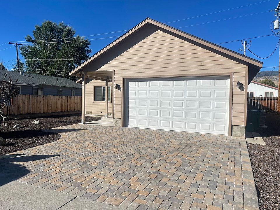 1st image of 608 Country Village Dr