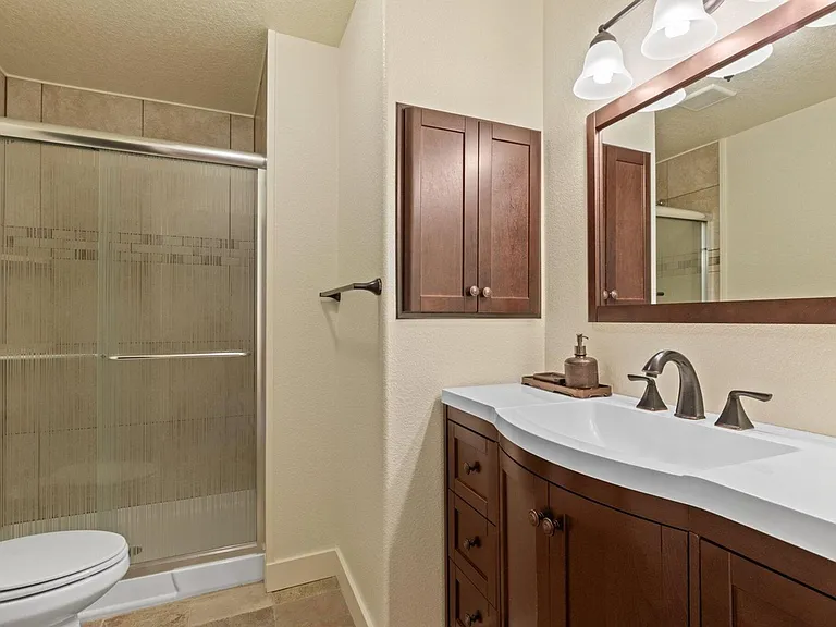 4334 Vineyard Ter — Photo 33