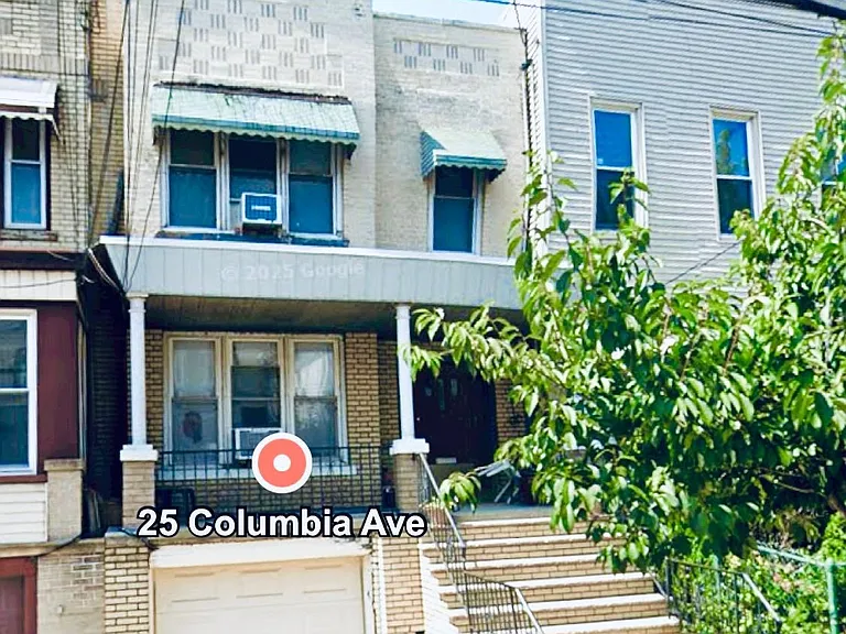 25 Columbia Ave #2 — Photo 1