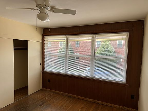 3rd image of 216 Breckenridge Ln #1