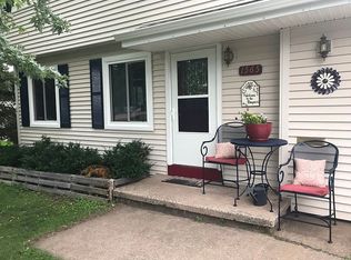 1565 N Westwood Cir, Ishpeming, MI 49849