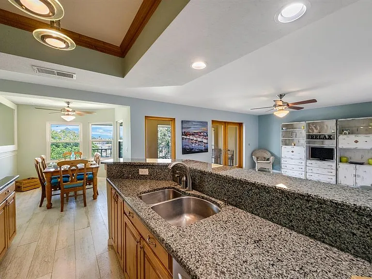 1125 Pinellas Bayway S #305 — Photo 16