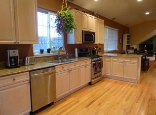 1245 W Ohio St #C, Chicago, IL 60642