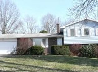 7880 Bentwood Cir NW, North Canton, OH 44720