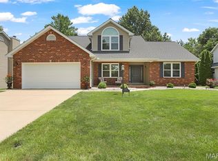 2512 Hunters Rdg, Edwardsville, IL 62025