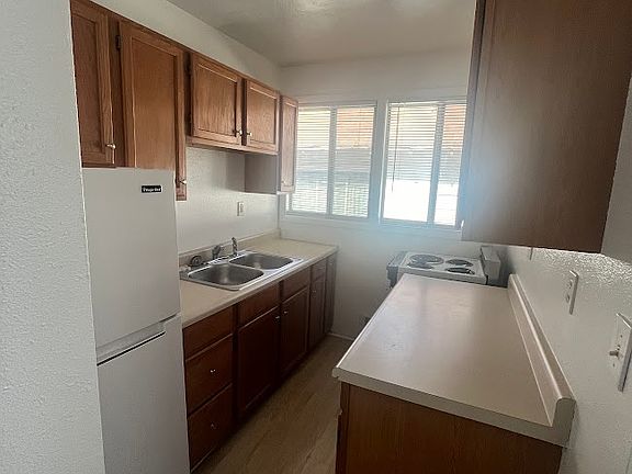 4th image of 464 F St