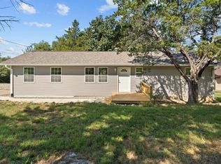 1000 Broadway St, Yellville, AR 72687