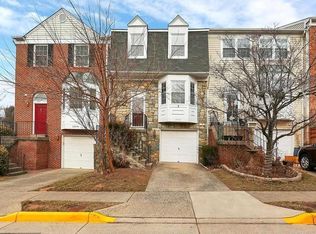 12312 Sleepy Lake Ct, Fairfax, VA 22033