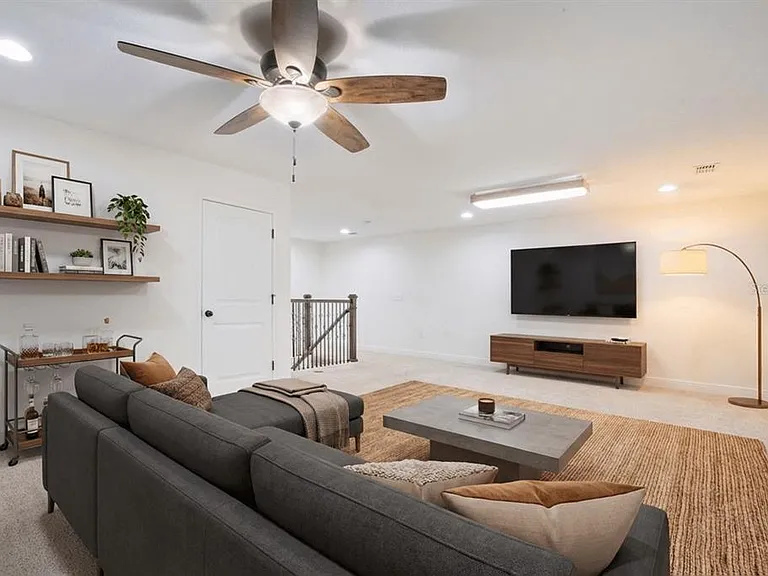 9009 Palm Key Ave — Photo 10