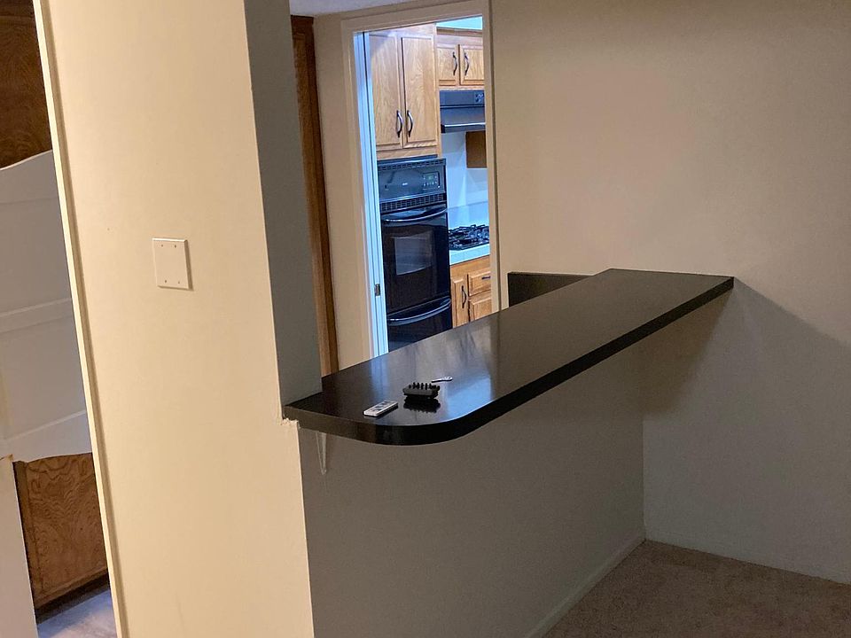 1st image of 445 S Los Robles Ave #207
